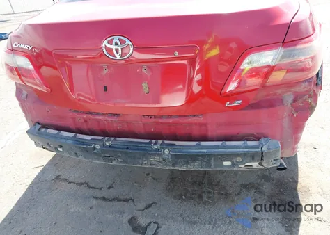 2008 Toyota Camry Le z USA, uszkodzony, nr VIN 4T1BE46K28U248809